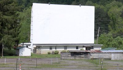 Sunset Ellis Drive In releases movies for opening weekend