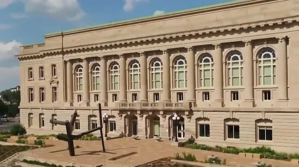 112-year-old Des Moines City Hall will soon have a new use