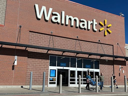 Is Walmart open on July 4th, 2024? Store hours for the Fourth of July holiday