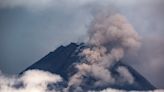 Indonesian volcano again erupts and sends ash tower 2km into sky