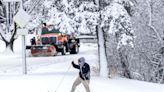 Three people killed in US storms as 900,000 without power