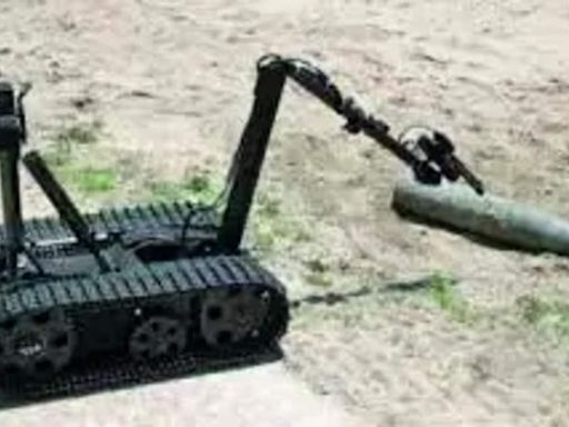 City Police to Receive Bomb Detection and Disposal Robot | Coimbatore News - Times of India