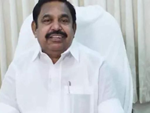 Kallakurichi hooch tragedy: AIADMK chief K Palaniswami meets Tamil Nadu Governor, seeks action against DMK govt