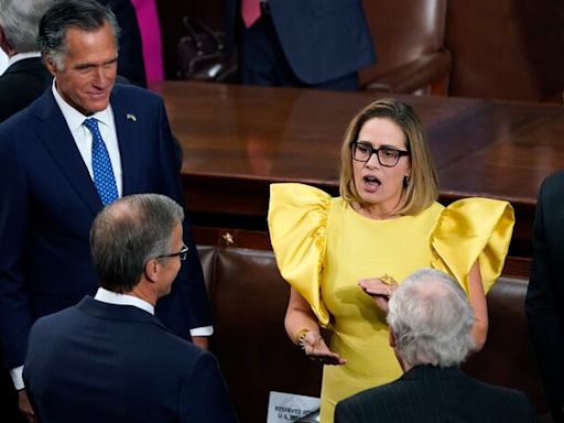 Opinion: There’s still time for Romney, Sinema and Manchin to save the filibuster