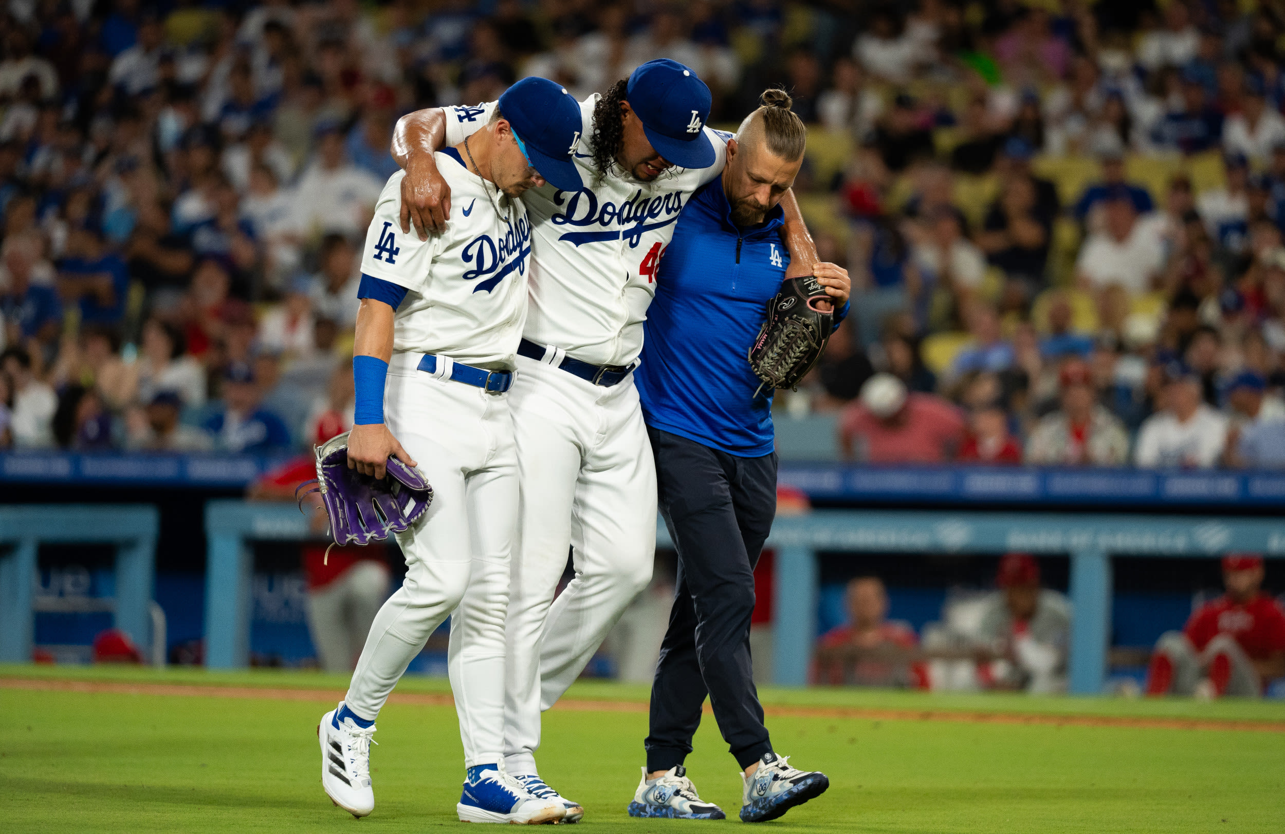 Dodgers Pitcher Suffers Possible Season-Ending Injury After Eight Pitches