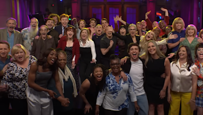 ‘SNL’ cold open features cast members alongside their moms in honor of Mother’s Day