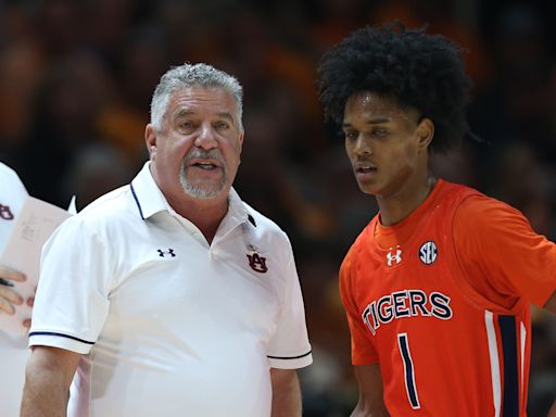 Bruce Pearl shares thoughts on Aden Holloway’s transfer to Alabama