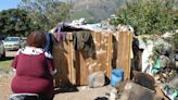 Vivir sin hogar en Ciudad del Cabo: “Cuando no tienes qué comer o dónde dormir, te vas con cualquier hombre que te ofrezca una cama”