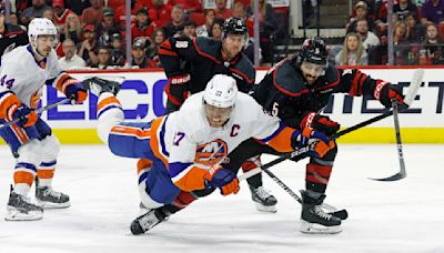 Drury, Noesen help Hurricanes beat Islanders 6-3 to clinch NHL playoff 1st-round series in 5 games