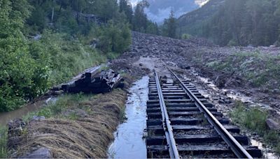 Mud and rockslides temporarily interrupt popular train service in southwest Colorado