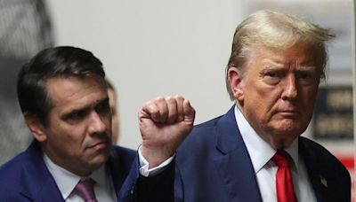 Defensa de Trump duda de la honestidad de Cohen en su segundo día de contrainterrogatorio - El Diario NY