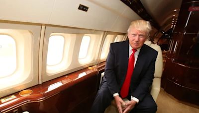 So sieht es in Trumps 100-Millionen-Dollar-Privatjet aus – inklusive Schlafzimmer und goldener Sicherheitsgurte