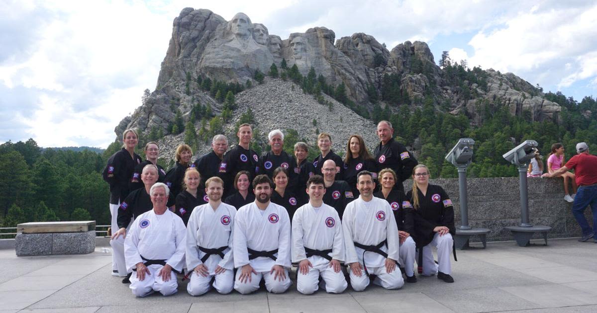 Local martial artist leads Mount Rushmore performance