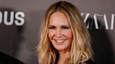 Elle Macpherson révèle avoir eu un cancer du sein il y a 7 ans, et avoir refusé la chimiothérapie