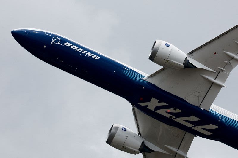 US FAA opens new probe into Boeing 787 inspections