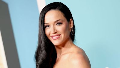 Met Gala: Katy Perry says mum conned by fake AI pic