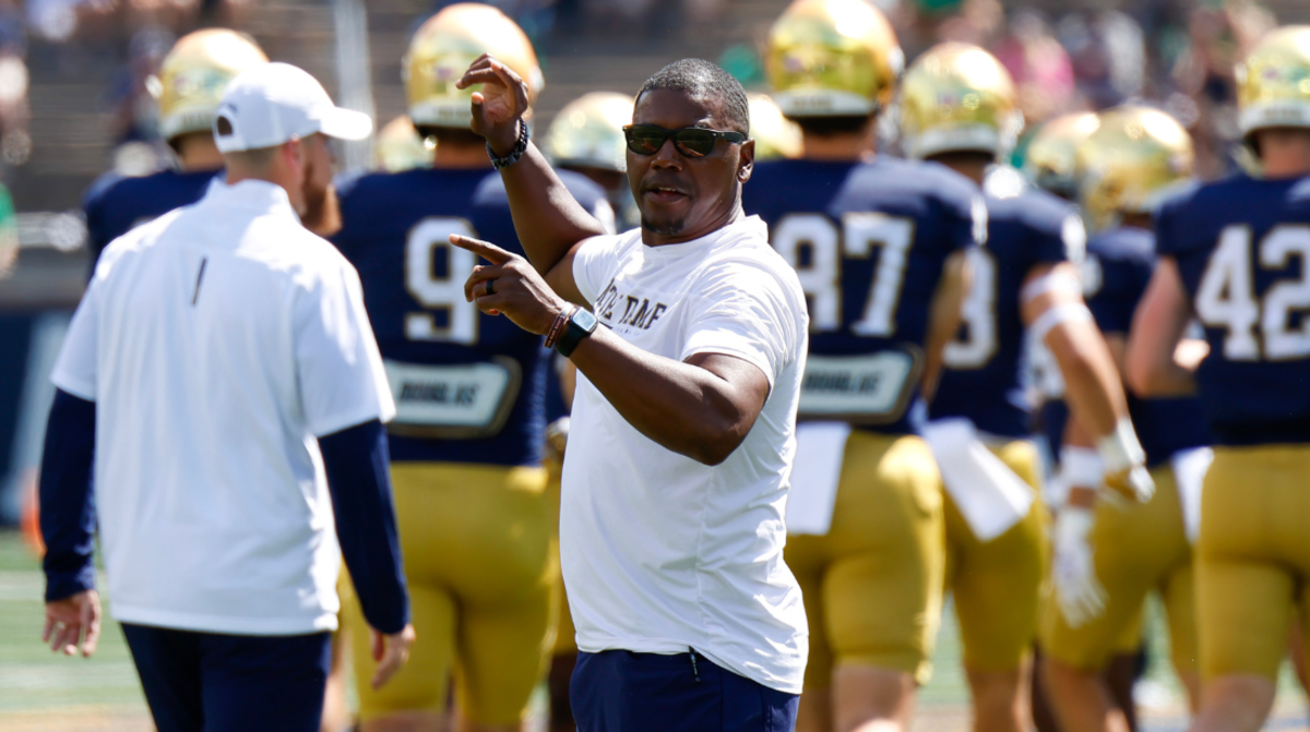 Notre Dame Notebook: Deland McCullough Talks Fighting Irish Running Backs