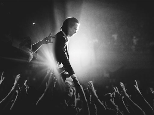 Nick Cave & The Bad Seeds Announce North American Tour, First in Seven Years