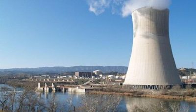 División entre Iberdrola y Endesa por la batalla legal contra la subida de tasas a las nucleares