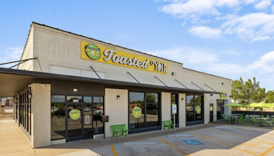 Texas-based brunch spot Toasted Yolk Café plans first San Antonio location