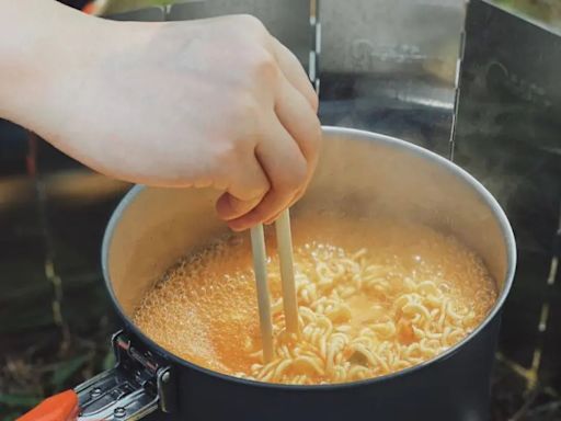 颱風天爽吃泡麵注意！最大地雷是「醬料包」