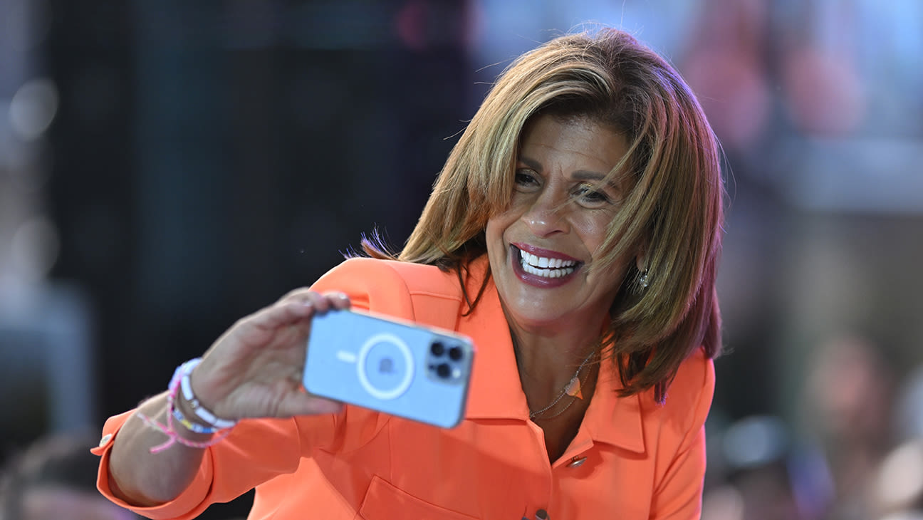 Hoda Kotb “Blacked Out” While Taking Picture With Tom Cruise at Paris Olympics