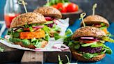 ¿Las dietas plant-based son siempre sanas?: conocé el verdadero impacto de la comida vegana chatarra