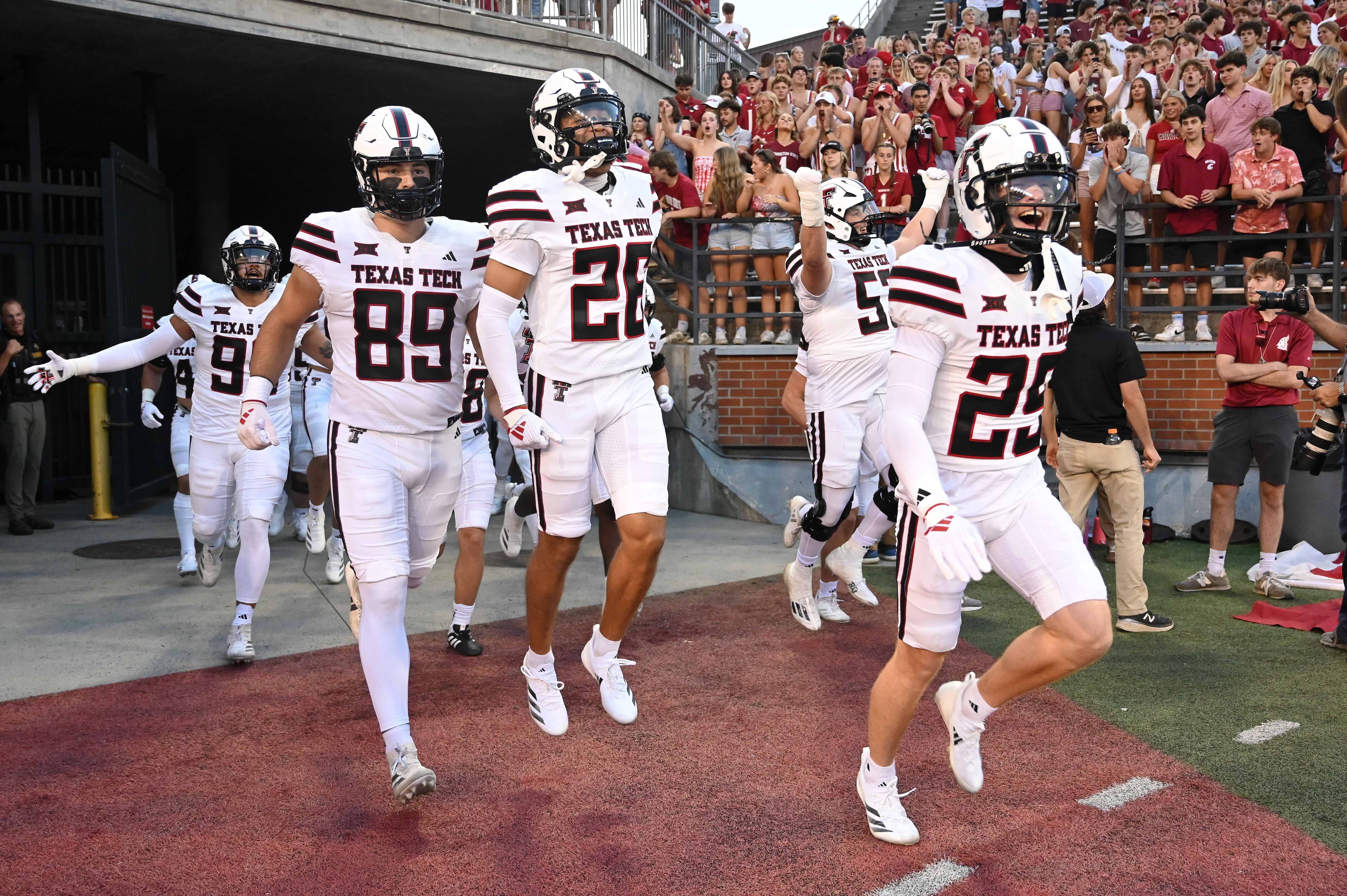 Texas Tech football fans take to social media after Red Raiders fall to Washington State