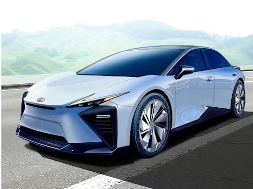 Lexus 全新 HZ 將取代 IS 明年發表！搭載流線外型 擁有高性能車型 - 自由電子報汽車頻道