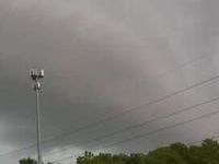 US: Massive Shelf Cloud Over Sky Of Versailles As Tornado-Producing Storm Rolls Through Kentucky