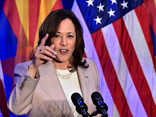 Kamala Harris tour to target black male voters