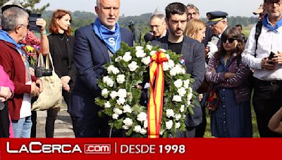 Bustinduy homenajea en Mauthausen a las víctimas españolas de los campos nazis