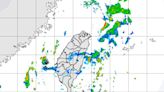 8縣市橘燈36℃烤乾！午後雷雨規模↑「恐再下冰雹」 雨區擴大夏季颱侵台機率曝