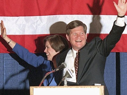 Former Sen. Tim Johnson, the last Democrat to hold statewide office in South Dakota, dies at 77