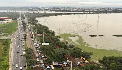 Nível do Guaíba começa a descer, mas ainda está 2m acima do limite | Brasil | O Dia