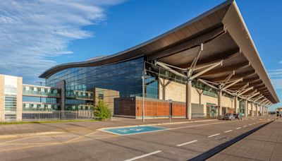 Airlines must move away from dependency on Dublin Airport, says Minister