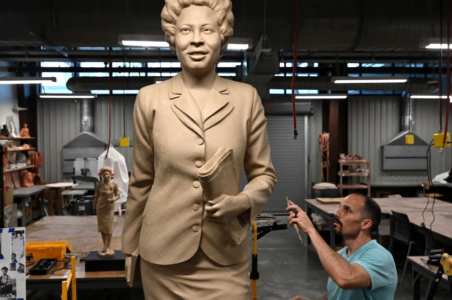 Second Baptist Church in Little Rock invites public to watch Daisy Bates statue unveiling