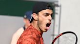 Francisco Cerúndolo controló sus demonios a tiempo y por primera vez avanzó a la segunda rueda de Roland Garros