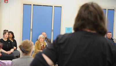 NM Gov., Cabinet members interact with Farmington residents at resource fair, town hall