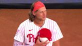 Phillies star cracks up during national anthem at MLB Home Run Derby