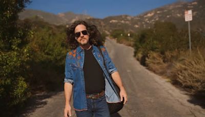Ted Russell Kamp's Been Shooter Jennings' Secret Weapon for Years. He Steps Out on New Solo Album