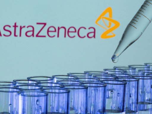 AstraZeneca admite que su vacuna contra Covid-19 puede causar trombosis