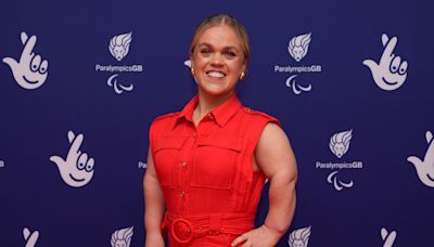 Ellie Simmonds felt 'embarrassed' buying children's clothing as a teen