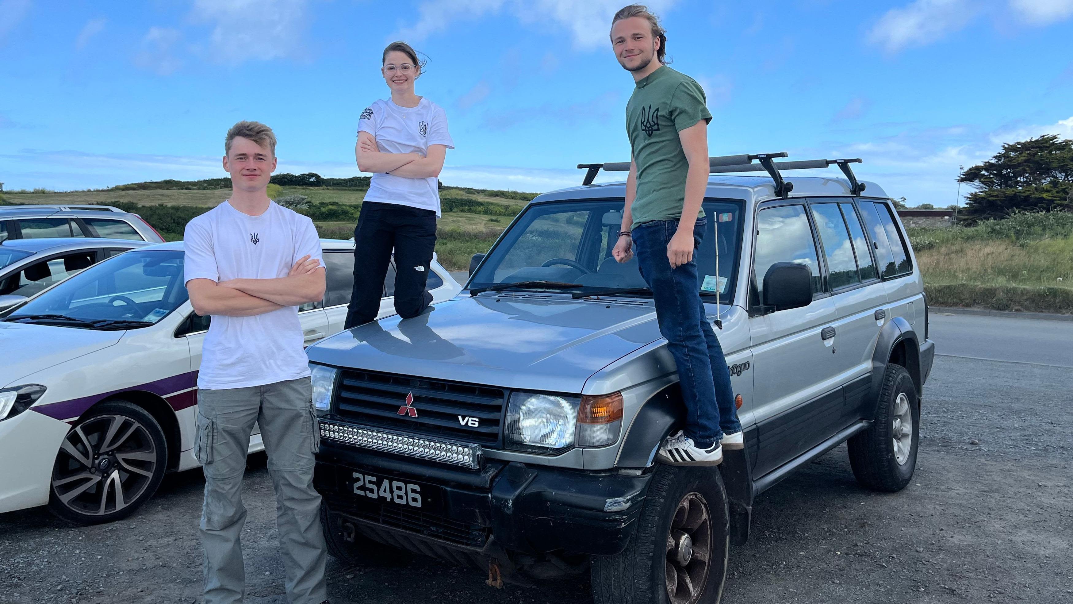 Young people donate ambulance from Guernsey to Ukraine