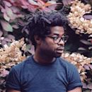 R.LUM.R