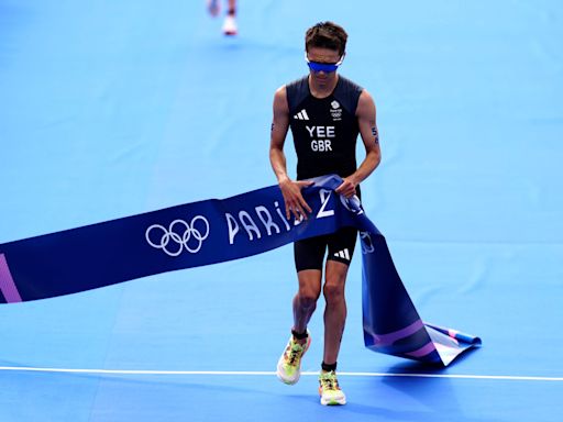 Yee wins men's Olympic triathlon gold with dramatic comeback