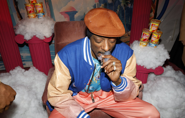 Get an inside look at Snoop Dogg’s “Ice Cream Dreams” party.