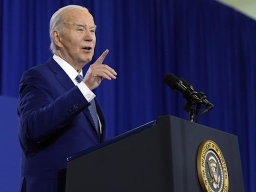 Joe Biden concede clemencia a 16 ciudadanos condenadas por delitos de drogas no violentos - La Opinión