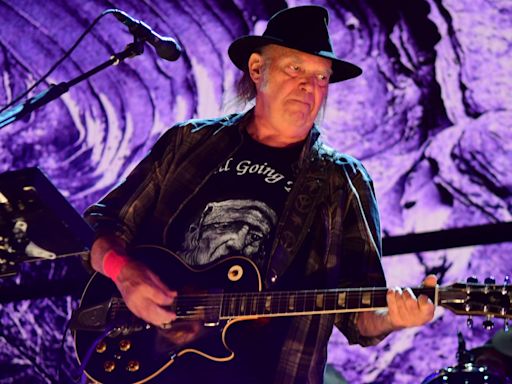 Neil Young Cancels Remainder of Crazy Horse Tour, Including Hollywood Bowl and Ohana Fest