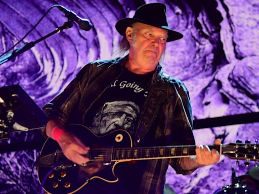 For Neil Young and Crazy Horse, Tonight Was Not the Night: Concert Review